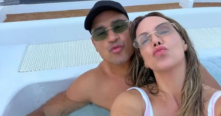 Xanddy curte férias em cruzeiro com Carla Perez após maratona de Carnaval: 